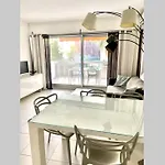Apartment App Le Rocazur Avec Piscine Et Parking En Bord De A 500m Du Centre *