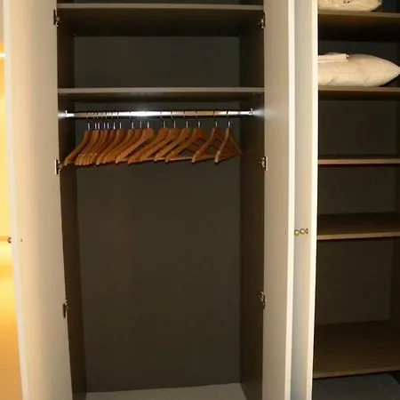 App Le Rocazur Avec Piscine Et Parking En Bord De A 500m Du Centre