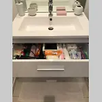 Appartement App Le Rocazur Avec Piscine Et Parking En Bord De à 500m Du Centre