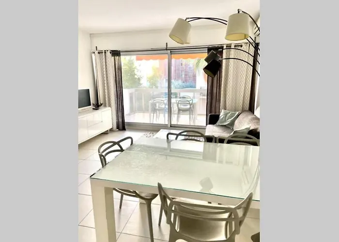 Apartment App Le Rocazur Avec Piscine Et Parking En Bord De A 500m Du Centre *