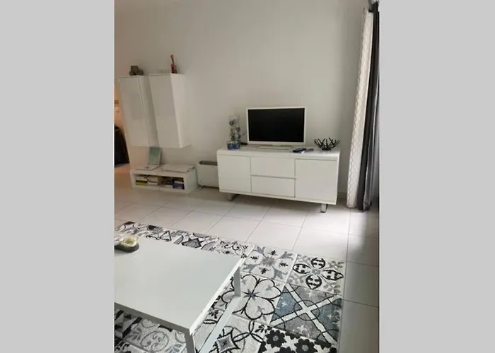 App Le Rocazur Avec Piscine Et Parking En Bord De A 500m Du Centre Apartment *