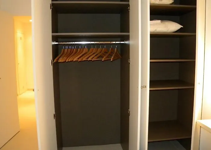 App Le Rocazur Avec Piscine Et Parking En Bord De à 500m Du Centre