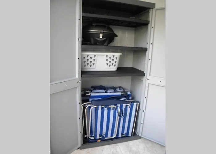 App Le Rocazur Avec Piscine Et Parking En Bord De A 500m Du Centre